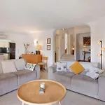Villa Rose *